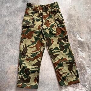 Vintage Japanese Military Cargo Pants! Hokkaido Fang Camo Size 29 x 25